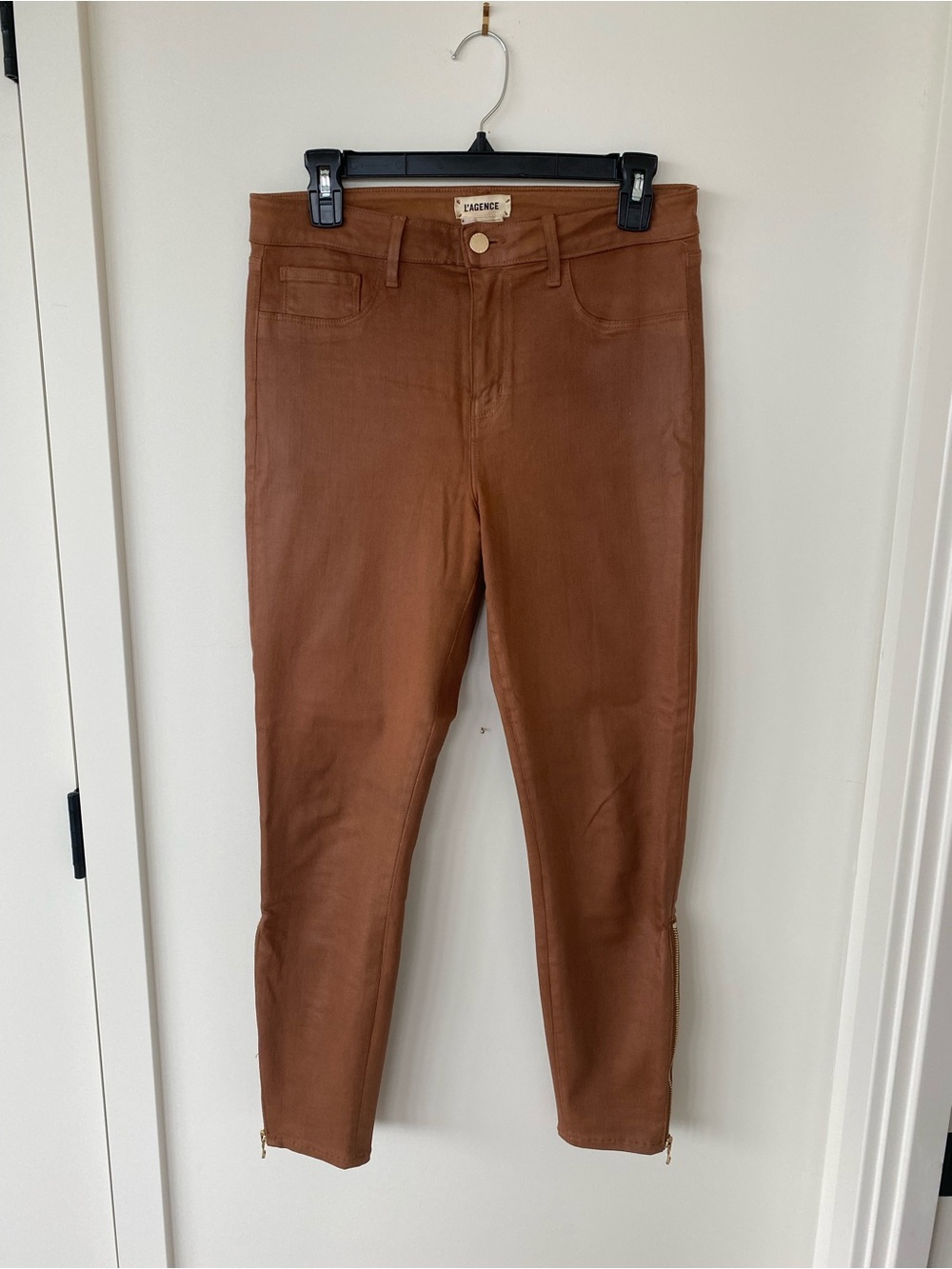 L'AGENCE Sabine Brown Coated Jeans with Ankle Zips. Size 29